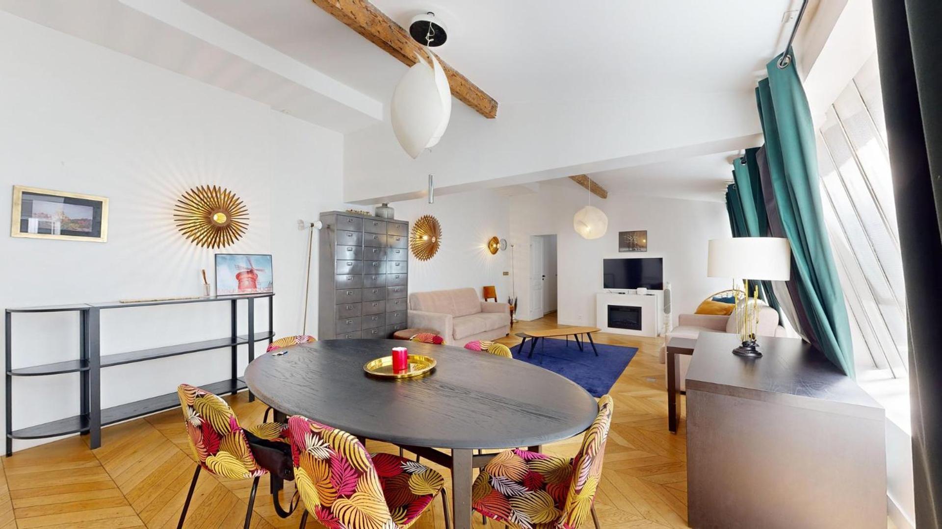 265 Antoine - Superbe A Paris